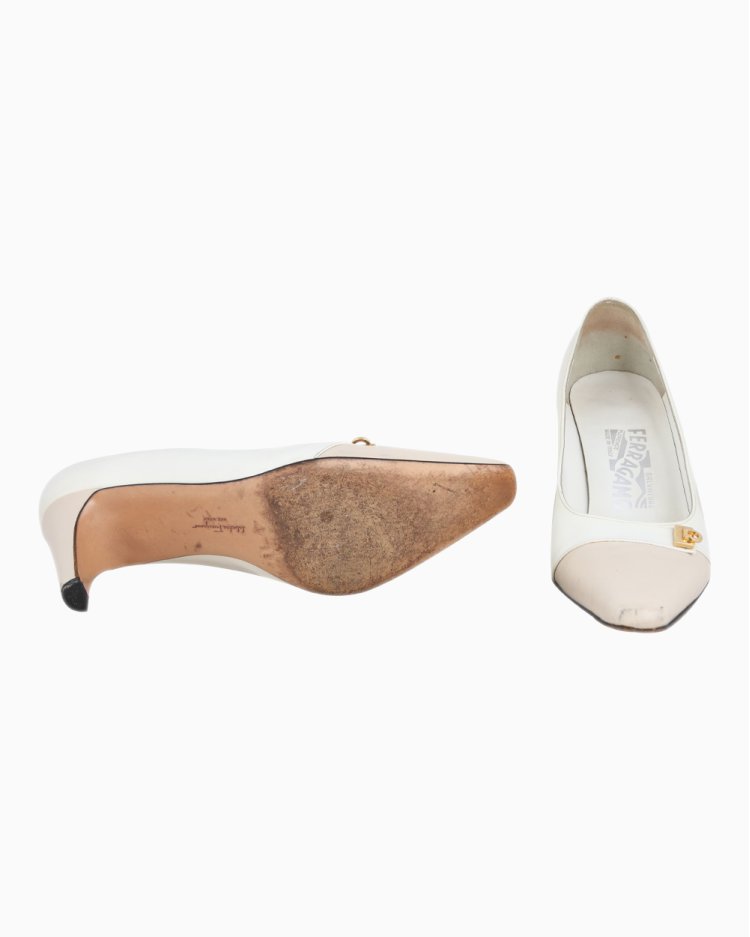 Sapato Salvatore Ferragamo Original Bicolor Branco e Bege Feminino